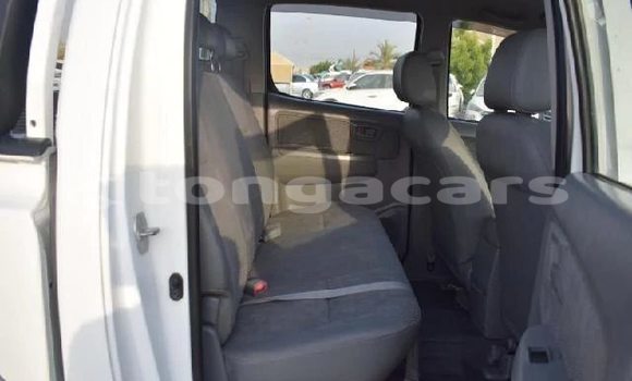 Acheter Occasion Voiture Toyota Hilux Blanc à Nuku'alofa, Tongatapu Acheter Occasion Voiture Toyota Hilux Blanc à Nuku'alofa, Tongatapu