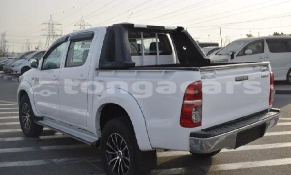 Acheter Occasion Voiture Toyota Hilux Blanc à Nuku'alofa, Tongatapu Acheter Occasion Voiture Toyota Hilux Blanc à Nuku'alofa, Tongatapu