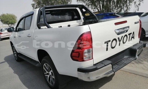 Acheter Occasion Voiture Toyota Hilux Blanc à Nuku'alofa, Tongatapu Acheter Occasion Voiture Toyota Hilux Blanc à Nuku'alofa, Tongatapu