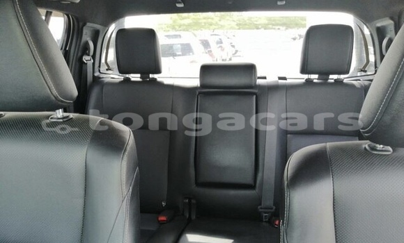 Acheter Occasion Voiture Toyota Hilux Blanc à Tofoa–Koloua, Tongatapu Acheter Occasion Voiture Toyota Hilux Blanc à Tofoa–Koloua, Tongatapu