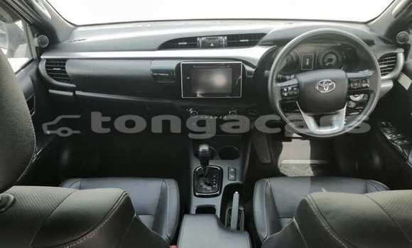 Acheter Occasion Voiture Toyota Hilux Blanc à Tofoa–Koloua, Tongatapu Acheter Occasion Voiture Toyota Hilux Blanc à Tofoa–Koloua, Tongatapu