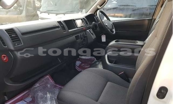 Acheter Occasion Voiture Toyota Hiace Blanc à Nuku'alofa, Tongatapu Acheter Occasion Voiture Toyota Hiace Blanc à Nuku'alofa, Tongatapu