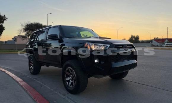 Buy Used Toyota 4Runner Black Car in Nuku'alofa in Tongatapu