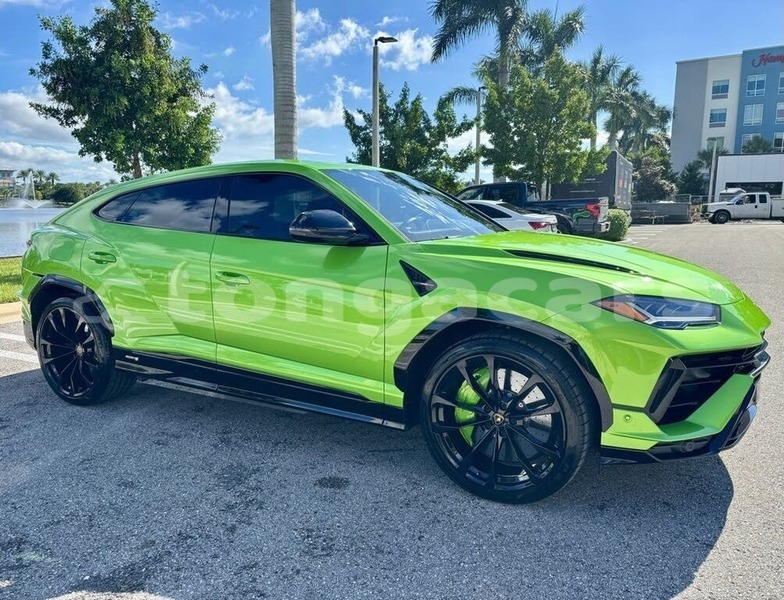 Big with watermark lamborghini urus niuas hihifo 753