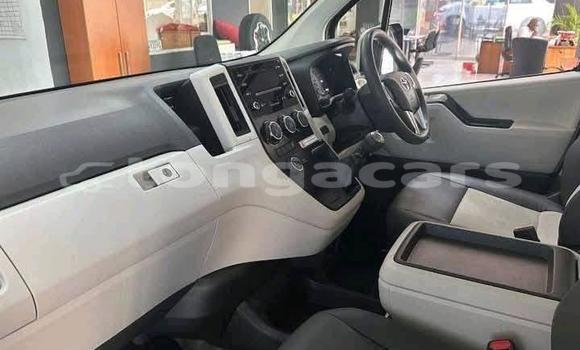 Buy Used Toyota HiAce White Truck in Nuku'alofa in Tongatapu Buy Used Toyota HiAce White Truck in Nuku'alofa in Tongatapu