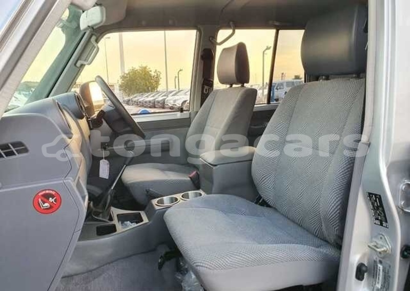 Big with watermark toyota land cruiser niuas hihifo 758