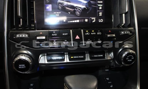 Buy Used Lexus LX White Car in Tofua in Ha'apai Buy Used Lexus LX White Car in Tofua in Ha'apai