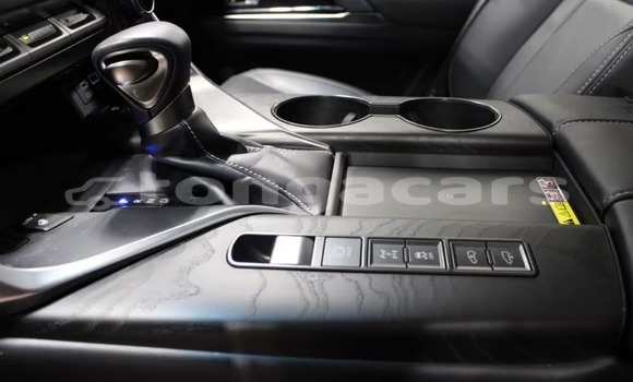 Buy Used Lexus LX White Car in Tofua in Ha'apai Buy Used Lexus LX White Car in Tofua in Ha'apai