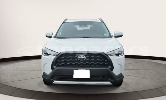 Buy Used Toyota Corolla Cross White Car in Nuku'alofa in Tongatapu