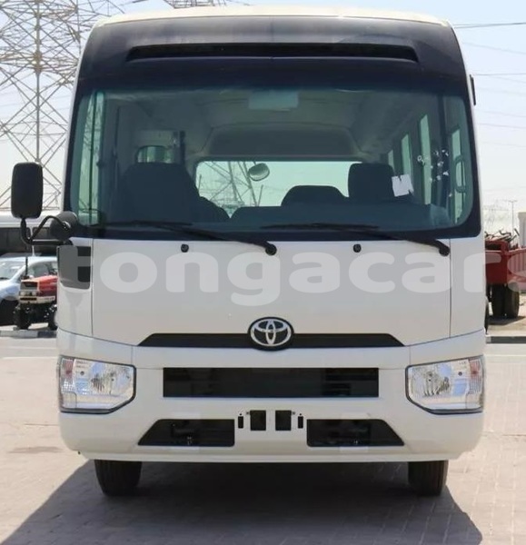 Big with watermark toyota coaster tongatapu nuku alofa 780