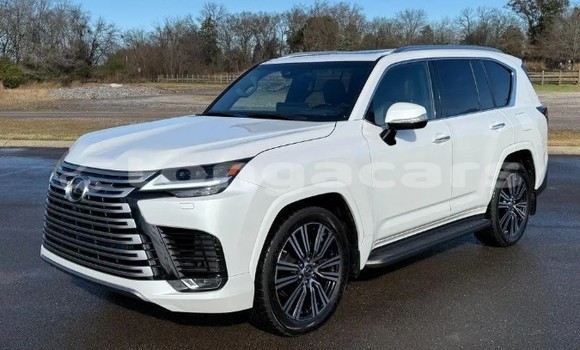 Buy Used Lexus LX White Car in Haveloloto in Tongatapu