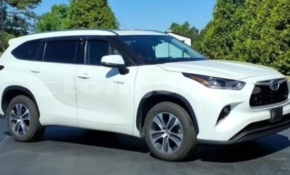 Acheter Occasion Voiture Toyota Highlander Blanc à Nuku'alofa, Tongatapu Acheter Occasion Voiture Toyota Highlander Blanc à Nuku'alofa, Tongatapu