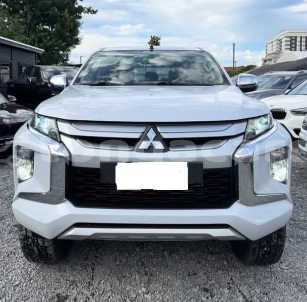Big with watermark mitsubishi l200 tongatapu nuku alofa 790