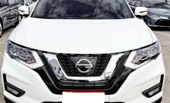 Acheter Occasion Voiture Nissan X–Trail Blanc à Nuku'alofa, Tongatapu Acheter Occasion Voiture Nissan X–Trail Blanc à Nuku'alofa, Tongatapu