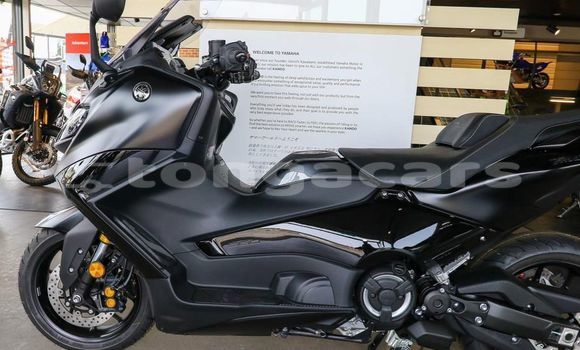 Acheter Neuf Moto Yamaha TMAX Noir à Mu'a, Tongatapu Acheter Neuf Moto Yamaha TMAX Noir à Mu'a, Tongatapu