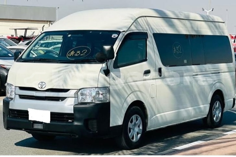 Big with watermark toyota hiace tongatapu nuku alofa 812