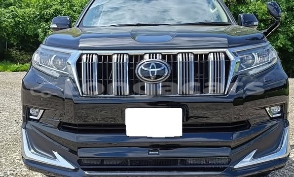 Buy Used Toyota Land Cruiser Prado Black Car in Nuku'alofa in Tongatapu