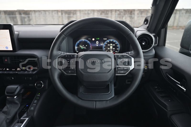 Big with watermark toyota land cruiser prado tongatapu nuku alofa 816