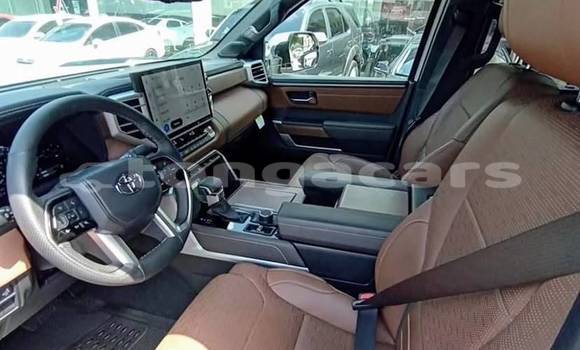 Buy Used Toyota Tundra White Car in Nuku'alofa in Tongatapu Buy Used Toyota Tundra White Car in Nuku'alofa in Tongatapu
