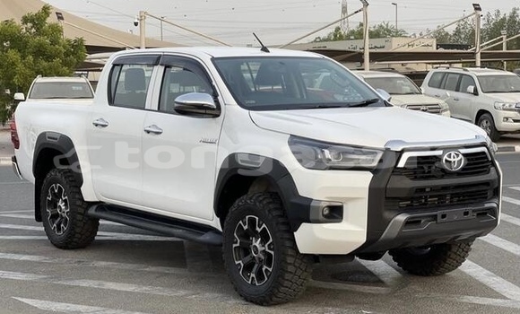 Buy Used Toyota Hiluxe Revo White Car in Vaini in Tongatapu