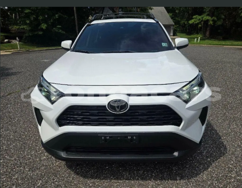 Big with watermark toyota rav4 niuas hihifo 828