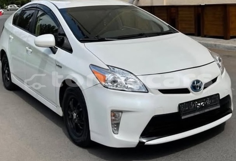 Big with watermark toyota prius tongatapu nuku alofa 829