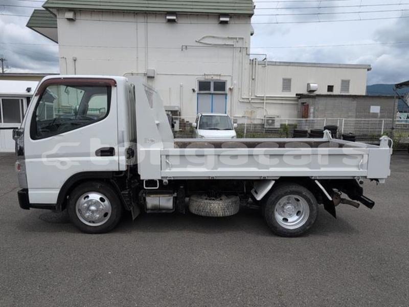 Big with watermark mitsubishi van tongatapu nuku alofa 852
