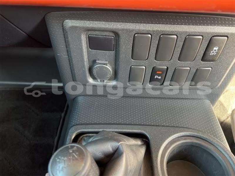 Big with watermark toyota fj cruiser tongatapu nuku alofa 853