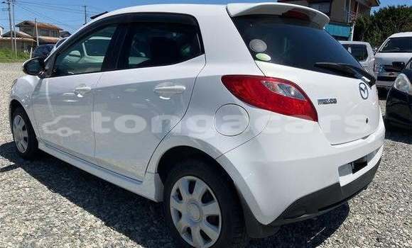 Buy Used Mazda Demio White Car in Nuku'alofa in Tongatapu Buy Used Mazda Demio White Car in Nuku'alofa in Tongatapu