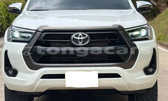 Buy Used Toyota Hilux White Car in Nuku'alofa in Tongatapu Buy Used Toyota Hilux White Car in Nuku'alofa in Tongatapu
