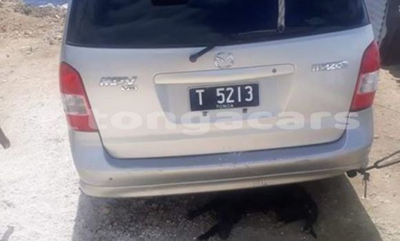Acheter Import Voiture Mazda MPV Gris à Nuku'alofa, Tongatapu