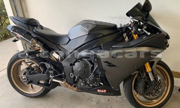 Acheter Occasion Moto Yamaha R1 Beige à Liahona, Tongatapu