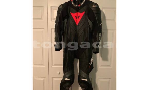 Acheter Occasion Moto Yamaha R1 Beige à Liahona, Tongatapu Acheter Occasion Moto Yamaha R1 Beige à Liahona, Tongatapu