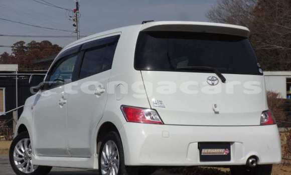 Buy Used Toyota bB White Car in Fotua in Ha'apai Buy Used Toyota bB White Car in Fotua in Ha'apai