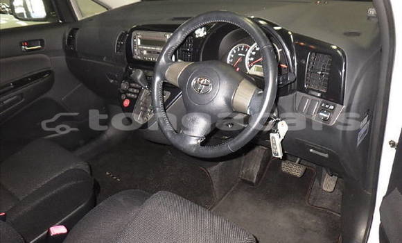Buy Used Toyota Wish White Car in Haveloloto in Tongatapu Buy Used Toyota Wish White Car in Haveloloto in Tongatapu